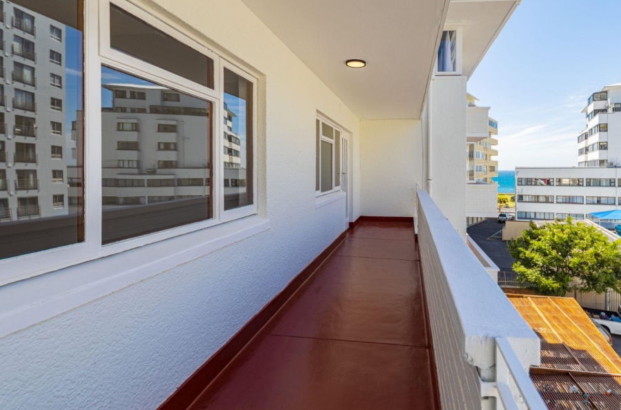 To Let 2 Bedroom Property for Rent in Sea Point Western Cape